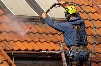 Démoussage et hydrofuge de toiture à Aumelas